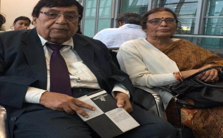 वे आनंद के प्रतिरूप थे