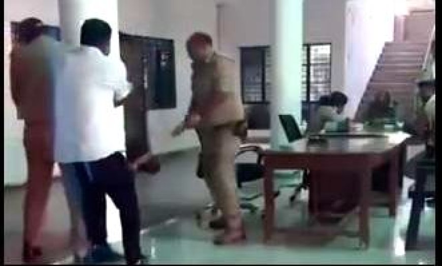 उत्तर प्रदेश में खाकी का आतंक और भारतीय पुलिस व्यवस्था की विडंबना