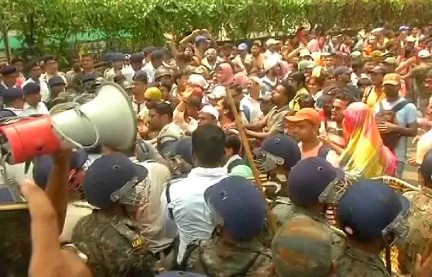 बंगाल की शिक्षा में अनैतिकता की घुसपैठ: शिक्षक भर्ती घोटाला और जनता का प्रतिरोध