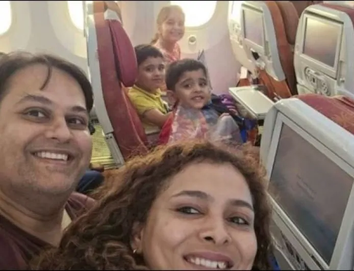 Air India हादसा: उड़ान से पहले डॉक्टर परिवार की अंतिम सेल्फी, लंदन बसने से पहले ही जिंदगी थम गई