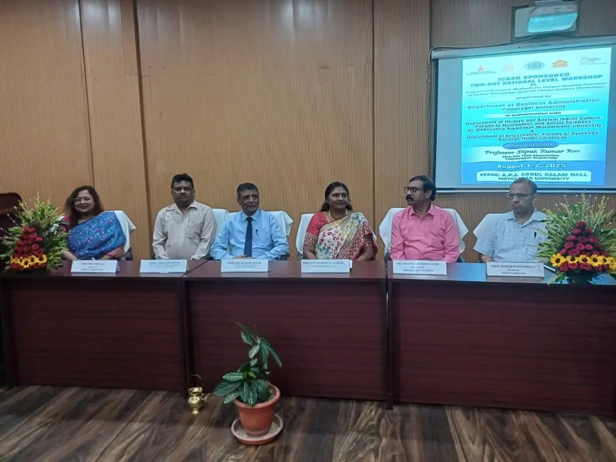विद्यासागर विश्वविद्यालय में भारतीय ज्ञान परंपरा और पारंपरिक उपचार पद्धति पर राष्ट्रीय कार्यशाला संपन्न