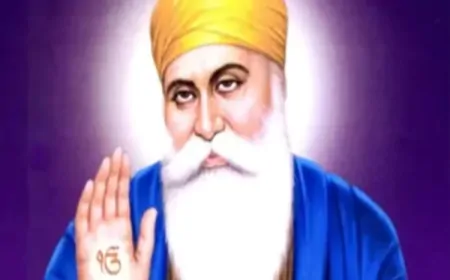 गुरुनानक: मानवता के आलोक में लौटने का आह्वान