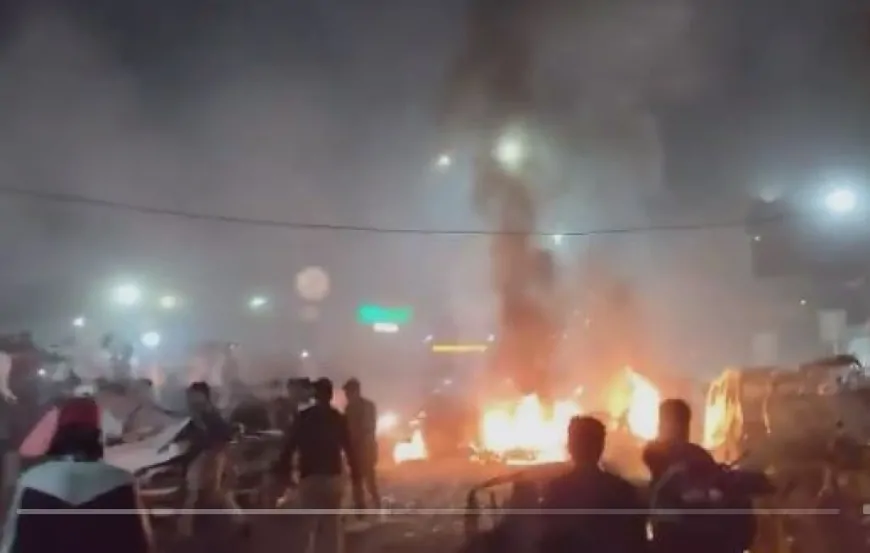 दिल्ली: लाल किले के पास कार धमाका, 8 की मौत, 24 घायल