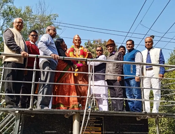 हजारीबाग में दहेज उन्मूलन सह समाज उत्थान सवर्ण महासभा ने मनाई डॉ. राजेंद्र प्रसाद की जयंती