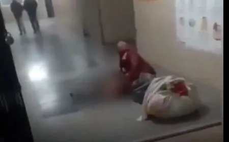 कड़ाके की ठंड में बदायूं के सरकारी अस्पताल की फर्श पर प्रसव