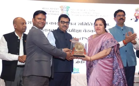 कोलकाता में नराकास (उपक्रम) की छमाही समीक्षा बैठक एवं राजभाषा उत्सव