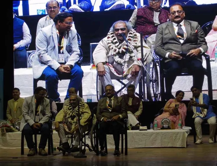 हावड़ा में सुर, शब्द और संतोष का संगम: पद्मश्री संतोष आनंद ने रचा भावनाओं का अमर उत्सव