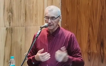 “हिंदुस्तानी भाषा अंग्रेजों की देन नहीं”: प्रो. इमरे बंघा ने कोलकाता में मिथकों को दी चुनौती