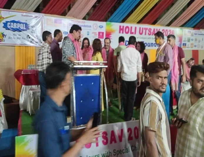 विशेष बच्चों के साथ रंगों की अनोखी शाम: कोलकाता में धूमधाम से मनाया गया ‘होली उत्सव 2026’