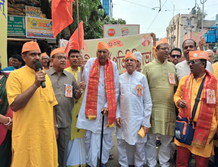 कोलकाता में आर्य समाज द्वारा भव्य वैदिक नववर्ष रैली 2026 का आयोजन