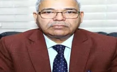 राकेश कुमार पर गंभीर आरोप: सूचना आयोग बना ‘सूचना अवरोध आयोग’?