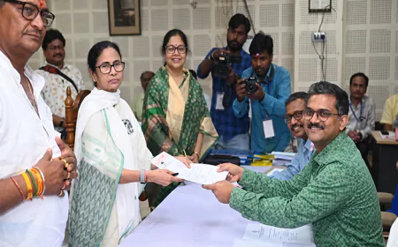 लोकतंत्र के आईने में भवानीपुर