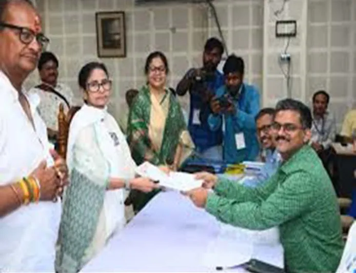 लोकतंत्र के आईने में भवानीपुर