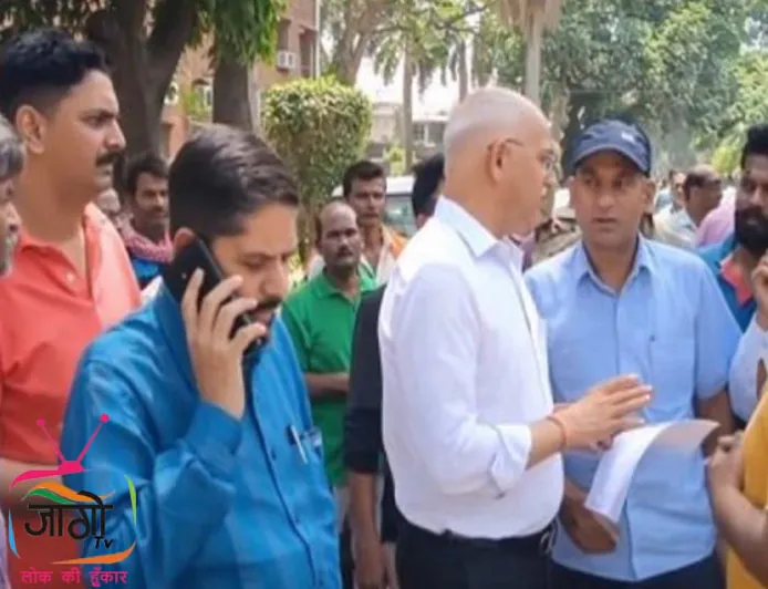 प्रयागराज के सुआट्स विश्वविद्यालय में वेतन संकट, शिक्षकों का 2 दिनों तक चला धरना