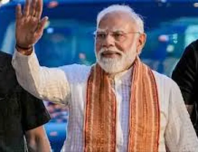 हैदराबाद में पीएम मोदी की विशाल रैली, तेलंगाना में भाजपा सरकार बनाने का दावा