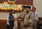 प्रयागराज पुलिस ने 210 गुमशुदा मोबाइल लौटाए, 63.24 लाख रुपये की संपत्ति बरामद