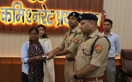 प्रयागराज पुलिस ने 210 गुमशुदा मोबाइल लौटाए, 63.24 लाख रुपये की संपत्ति बरामद