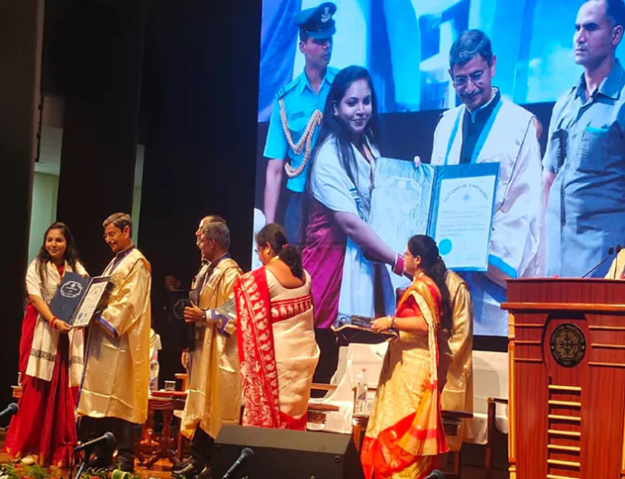 विद्यासागर विश्वविद्यालय का 23वाँ दीक्षांत समारोह संपन्न
