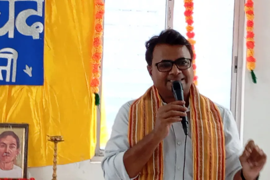 सनशाइन अकादमी में प्रेमचंद जयंती, मातृभाषा सम्मान से मेधावियों का सम्मान