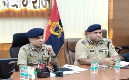 सिपाही ने लिए 5 हजार रुपये, थानेदार पर भी गिरी गाज; प्रयागराज में पुलिस कमिश्नर का बड़ा एक्शन