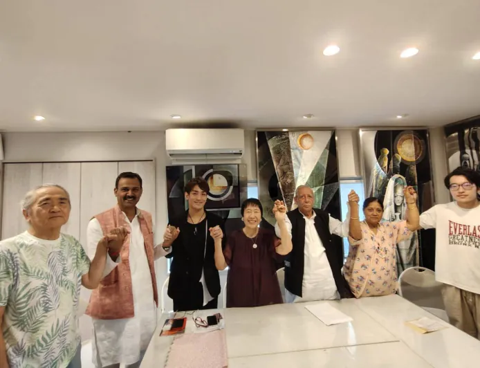 गांधीवादी शांति प्रतिनिधिमंडल और जापानी पीड़िता ने विश्व नेताओं से परमाणु हथियार खत्म करने की अपील