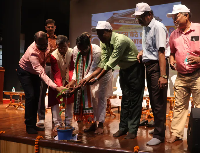 विद्यासागर विश्वविद्यालय में स्वतंत्रता दिवस की पूर्व संध्या पर ऐतिहासिक कार्यक्रम