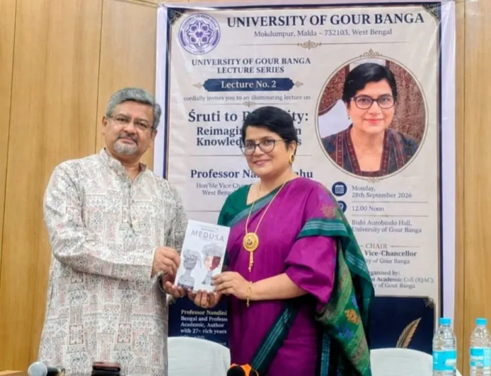 गौर बंगा विश्वविद्यालय में प्रो. नंदिनी साहू का व्याख्यान