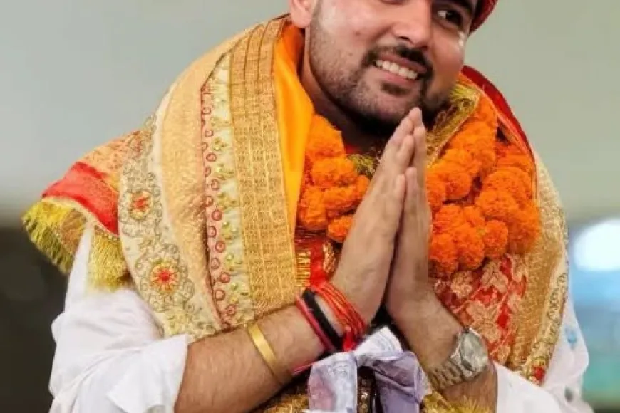 नंगे पाँव चला चुनाव, सबसे ज्यादा वोट लाया: बस कंडक्टर के बेटे दीपांशु शौकीन की DUSU जीत की कहानी