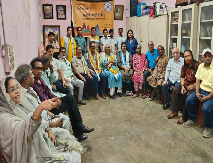 जनाब अख़लाक ‘भारतीय’ के सम्मान में सजी काव्य संध्या, कविता और ग़ज़लों ने बाँधा समाँ
